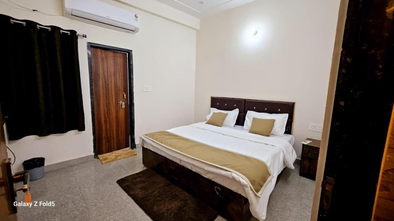 Apartment Radha Rani *
